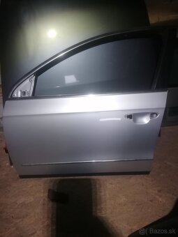 Predám presné ľavé dvere VW Passat B6 - 3