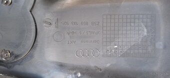 Kryt motora Audi 2.5 TDI V6 - 3