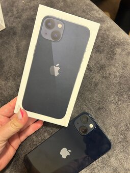 iPhone 13 , 128 GB - 3