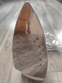 Naparovacia žehlička Sencor - 3