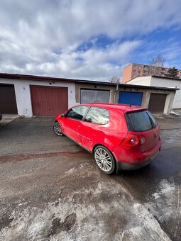 Rozpredam golf 5 1.9tdi 77kW - 3
