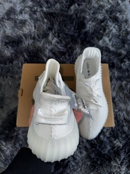 Adidas Yeezy 350 - 3