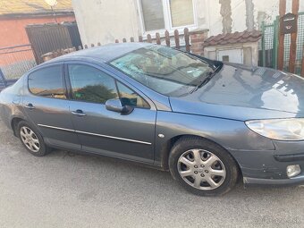 Peugeot 407 - 3