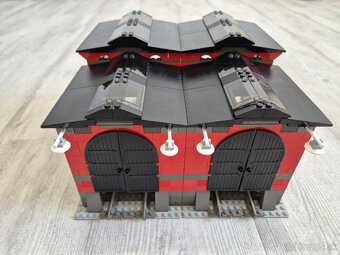 LEGO 10027 VLAK 9V - Train Engine Shed - 3