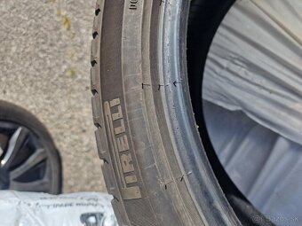 275/40 r22 celorocne pneumatiky - 3