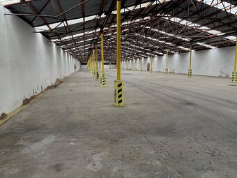 Prenájom skladu 3000m2 - 3