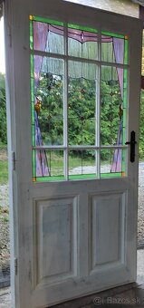 Dvere s vitrážou a zárubňou - 3