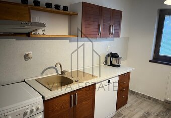 Prenájom 2-izbového bytu so záhradkou – Veľké Bielice - 3