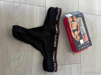 Dámske tangá Tommy Hilfiger - 3