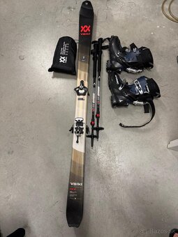 skialpovy set volkl: viazanie, pasi, lyziarky., palice, lyze - 3