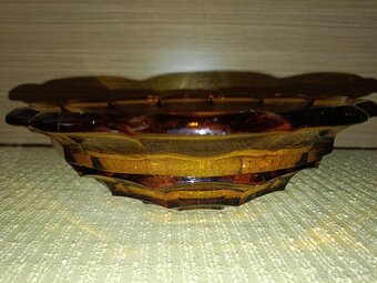 Liate sklo - misa - 3