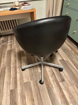Otočná stolička - 3
