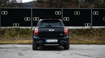 Mini Cooper SD Countryman ALL4 2.0tdi A/T - 3