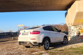 BMW X6 xDrive 50i PREDAJ AJ NA SPLÁTKY - 3