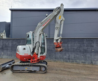 TAKEUCHI TB240 - DIESEL + lyžice - 3