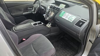 Toyota Prius Plus + LPG - 3