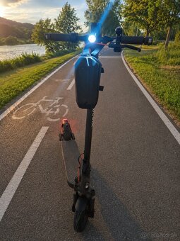 Predám Xiaomi Electric Scooter Elite - 3