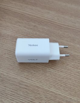 Nabíjačka Yenkee 65W - 3