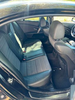 Predám BMW E60 - 3