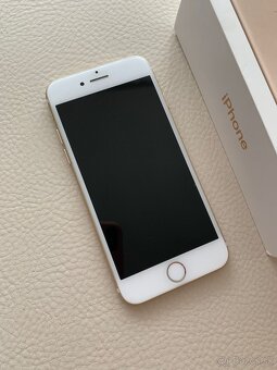 Apple 7 gold - 3