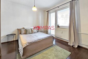 SLNEČNÝ 1 IZBOVÝ BYT S LODŽIOU PO KOMPLETNEJ REKONŠTRUKCII – - 3