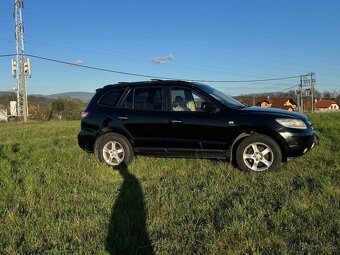 Hyundai Santa Fe - 3