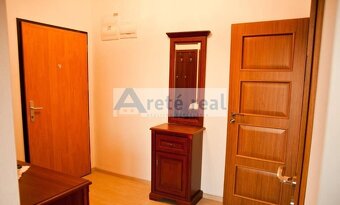 Areté real- Prenájom 3i. bytu v Slov. Grobe, plne zariadený - 3