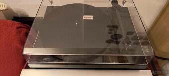 Pro-Ject Debut Carbon DC - 3