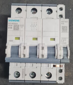 Predam ističe SIEMENS B16 3P + Pomocné kontakty - 3