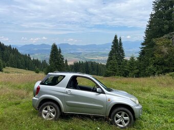 Toyota RAV4 D-4D 2002 - 3