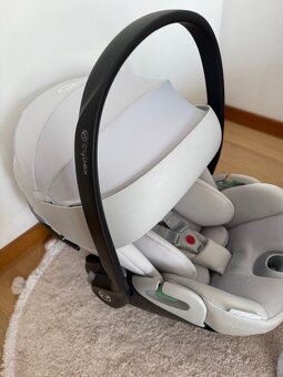 Vajíčko Cybex Cloud T plus Platinum White - 3