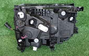 toyota land cruiser svetlo J250 2024+ - 3