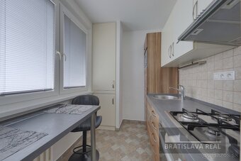 M.C.Sklodowskej - 1 izbový byt na prenájom - 3