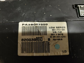 tachometer renault megane 2 8200399693b 50€ - 3