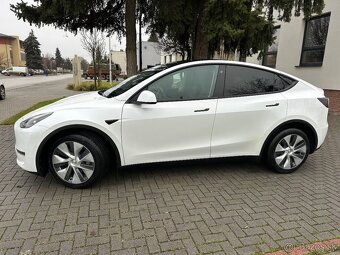 Tesla Model Y Dual Motor LongRange 75kWh 514 k pohon 4x4 - 3