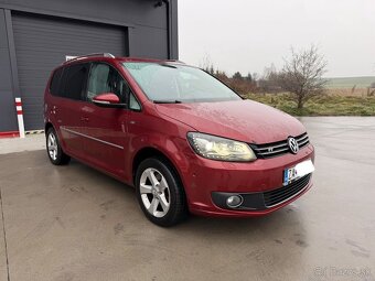 VW Touran 2.0 TDi DSG Highline - 3