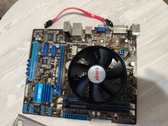 Predám lacno základnú dosku - 3