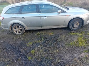 Ford Mondeo MK4 - 3