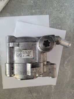 Servo čerpadlo vw touareg - 3