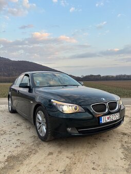 Bmw e60 525i - 3