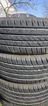 205/60 R16 - 3