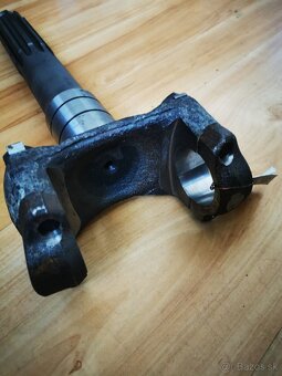 Hriadeľ spojky Tatra 148 - 3