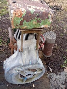 Predám tieto 2 stabilné motory - 3