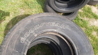 225/75r15 102S Good Year - 3