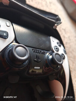 PS5 Dualsense edge ovladac - 3