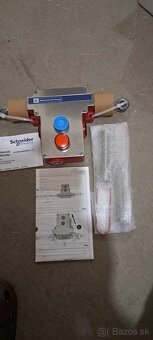 Obojstranný spínač núdzového zastavenia Schneider - 3