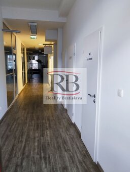 12,38 m2 exkluzívna kancelária na prenájom Malacky - 3