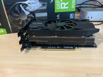EVGA GeForce RTX 2060 - 3