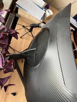 Samsung Odyssey G5 27" - 3
