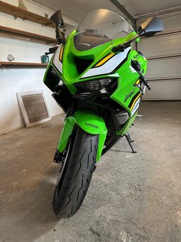 Kawasaki zx6r 2025 - 3